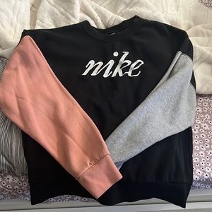 Nike Crewneck